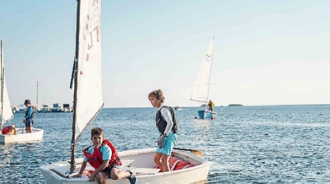 Geleceğin yelkencileri Seferihisar'da yetişiyor