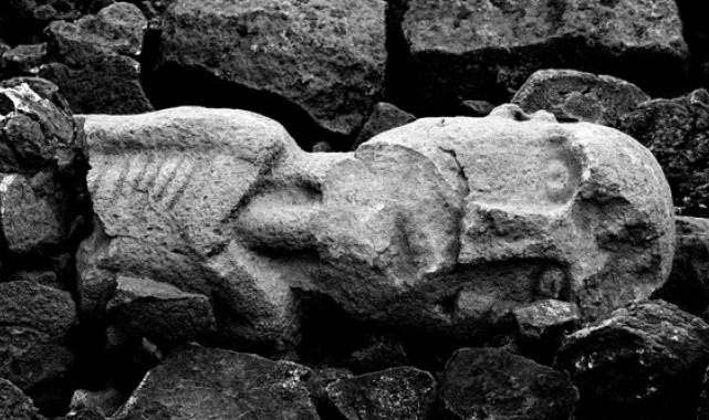 İlk boyalı heykel bulundu