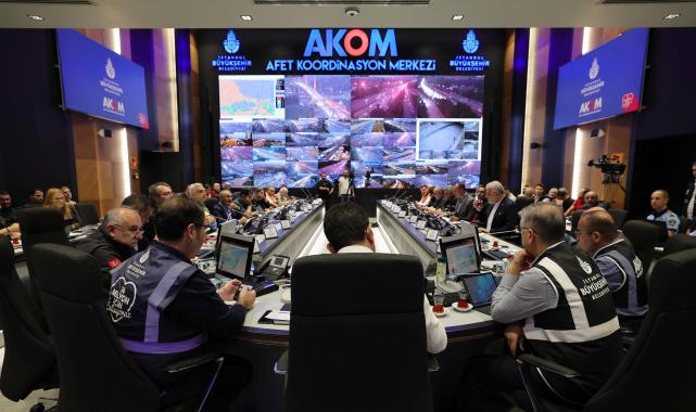 İmamoğlu: "Kendilerini sefil ve mahcup edecek paylaşımları yanlış buluyorum"