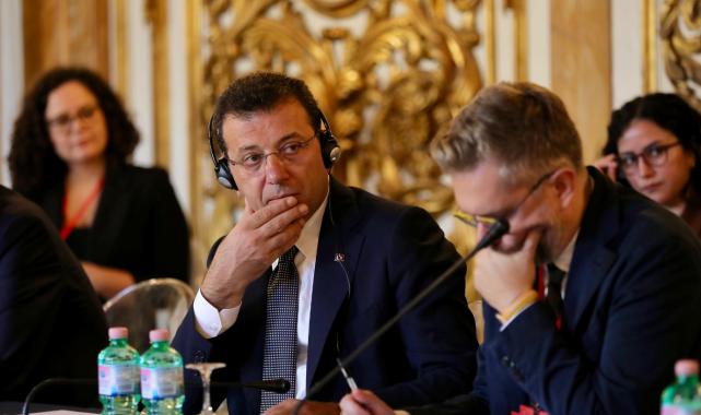 İmamoğlu: "Şehirlerin demokrasinin merkezi olduğunu hatırlamanın zamanı geldi"