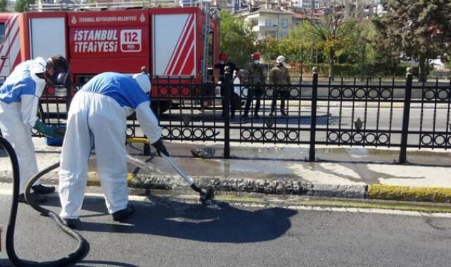 İstanbul'da yola bırakılan kimyasal madde panik yarattı