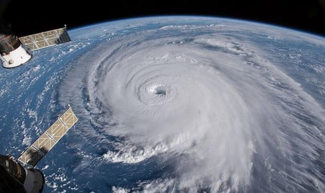 Kasırgaların içine roket atarsak onları durdurabilir miyiz