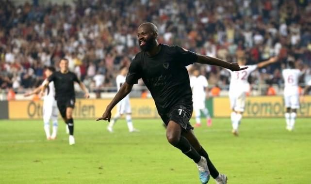 Lamkel Ze'den Volkan Demirel'e övgü: O Türk futbolunun Zidane'ı