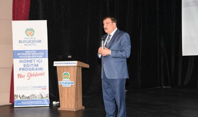 Malatya Büyükşehir Belediyesi’nde hizmet içi eğitim