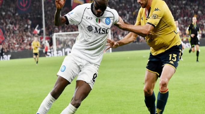 Napoli, Genoa ile berabere kaldı