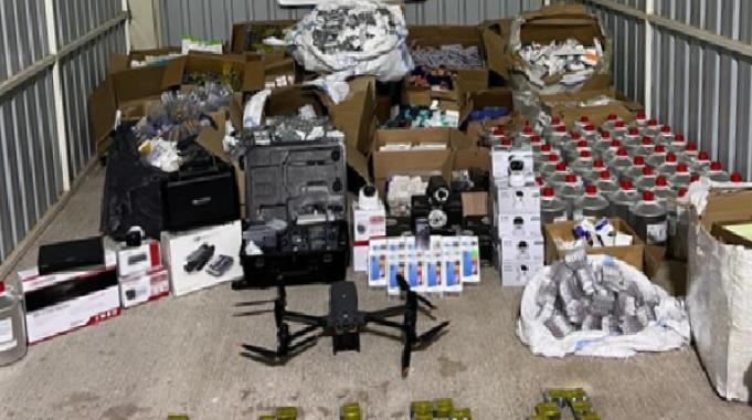 Öncüpınar Gümrük Kapısı'nda kaçak ilaç ve elektronik eşyalar yakalandı