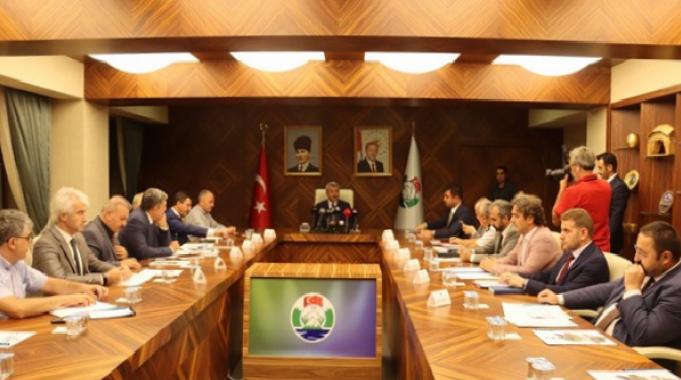 Rize'de 2023-2024 Eğitim-Öğretim dönemi hazırlık ve değerlendirme toplantısı yapıldı