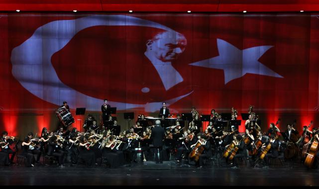 Sabancı Topluluğu, Cumhuriyet’in 100’üncü yılını kutladı