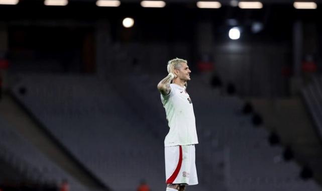 Sinan Bolat: Altay Bayındır, Türkiye'yi çok iyi temsil edecek