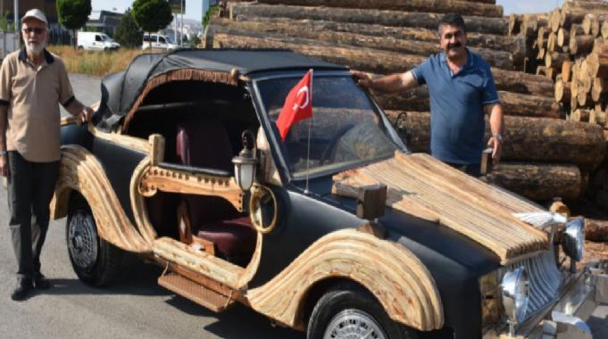 Sivas'ta saz yapımında kullanılan ağaçlardan otomobil yaptılar