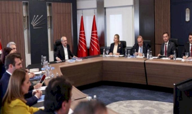 CHP'de danışman krizine çözüm: Görevlendirileceklerin sosyal medya hesaplarına bakılacak