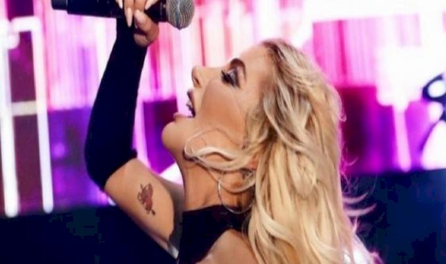 İrem Derici'den sahte hesap açıklaması! Herkes birbirini yolsun...