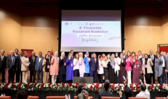 Kayseri'de kadınlar için e-ticaret eğitimi
