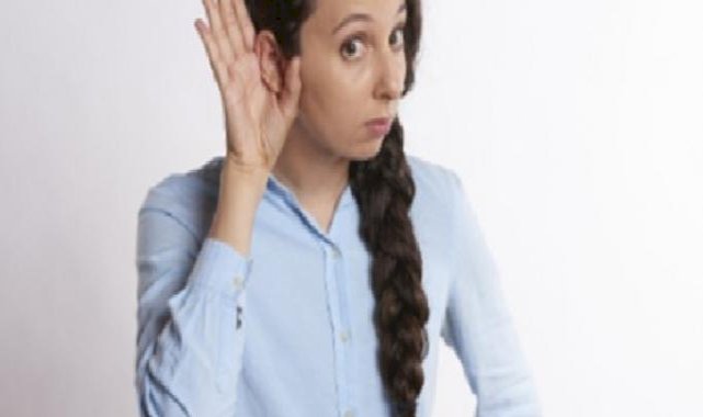 Kulak çınlamasını stres, sigara ve kafein tetikleyebiliyor