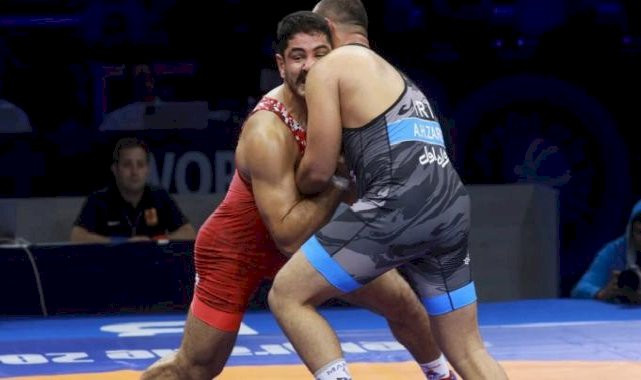 Milli güreşçi Taha Akgül, Dünya Güreş Şampiyonası'nda bronz madalya kazandı