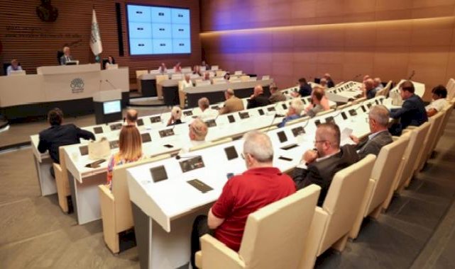 Nilüfer Belediyesi’nden üniversite öğrencilerine ulaşım desteği