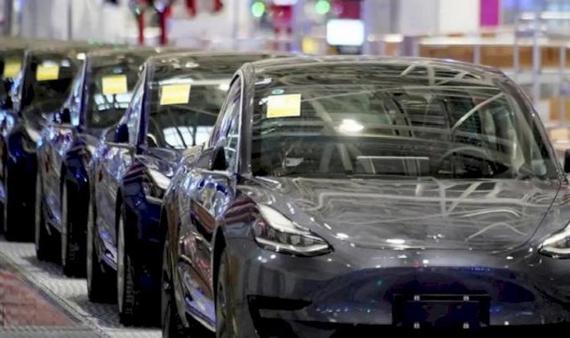 Tesla'ya "siyahi işçilere iş yerinde ırkçılık yapıldı" davası