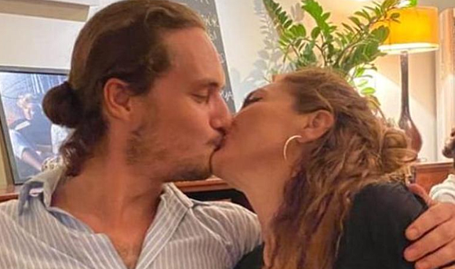 Tarkan'ın eski sevgilisi Avukat Bilge Öztürk ile Daren Gerede'nin aşk pozları!