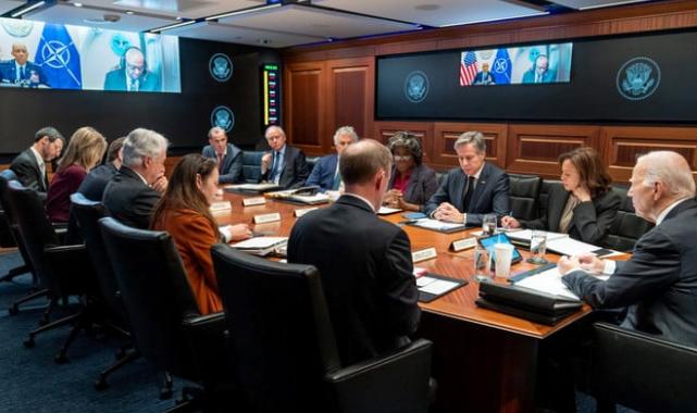 ABD Başkanı Biden'ın savaş toplantısı: Hükümet yetkilileriyle bir araya geldi