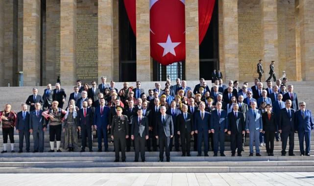 Ankara’nın Başkent oluşunun 100. yılı çeşitli etkinliklerle kutlandı