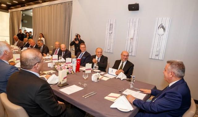 Başkan Soyer: "Gediz Nehri’nin kurtarılması için kaybedecek tek bir saniyemiz yok"