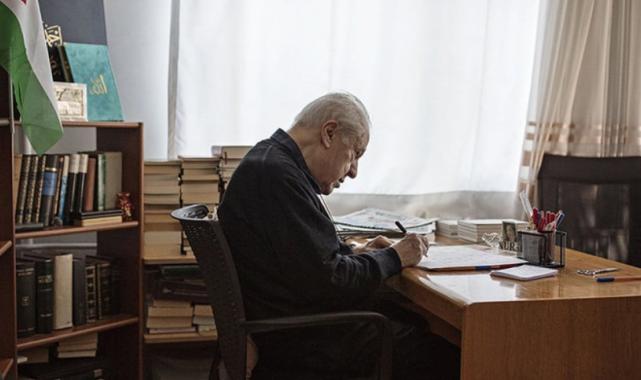 Ben devrimci bir şairim sözüyle bilinen, Kudüs şiiriyle hafızalara kazınan şair Nuri Pakdil'in ölüm yılı