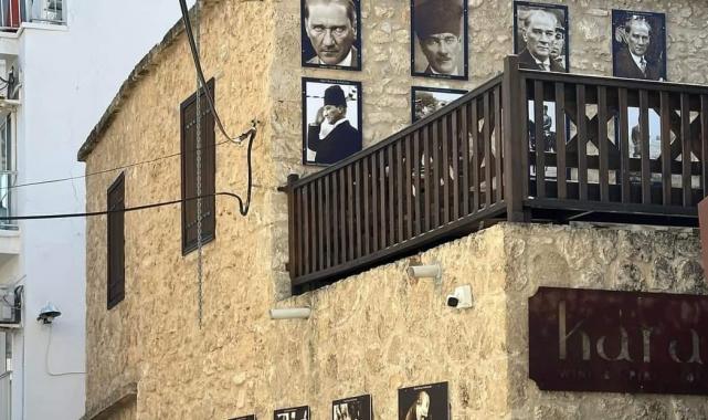 Benazus'un Atatürk sergisi Girne'ye ulaştı
