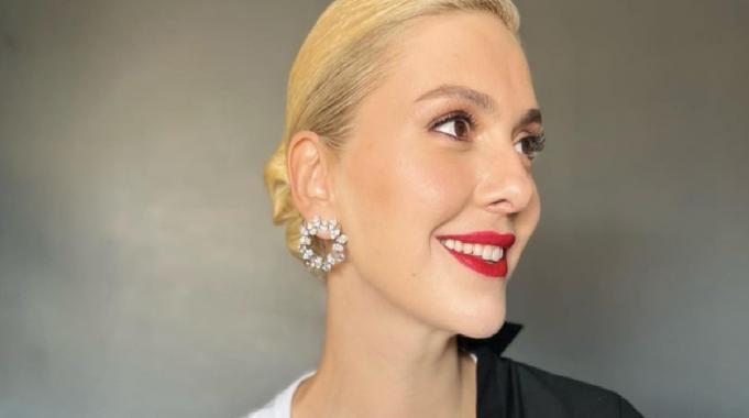 Bergüzar Korel'in 5 yıldızlı karavanı