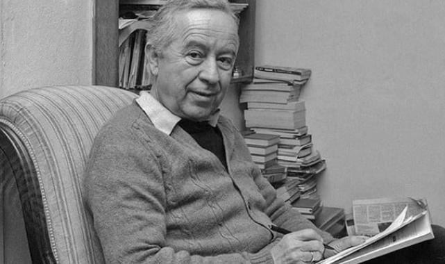 Bireyin iç dünyasını ustalıkla anlatan, Anayurt Oteli romanının yazarı olan Yusuf Atılgan'ın ölüm yıl dönümü