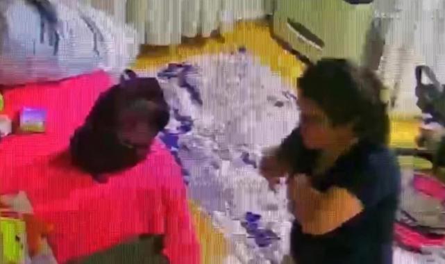 Bursa'da ev sahibi kadın kiracısını soydu: 400 bin lira çaldı