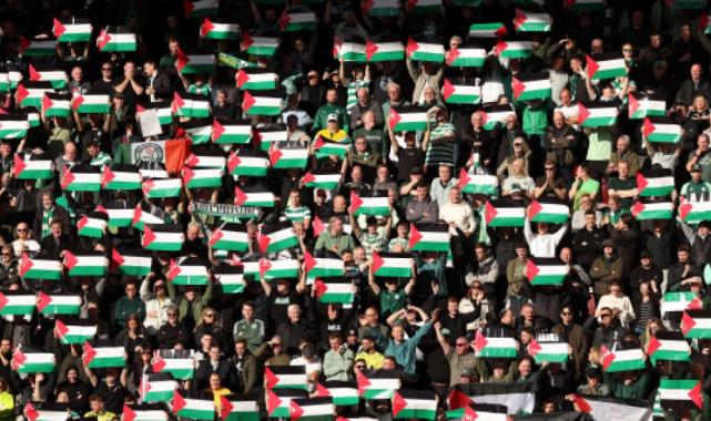 Celtic taraftarı, Filistin'i desteklemeyi sürdürüyor