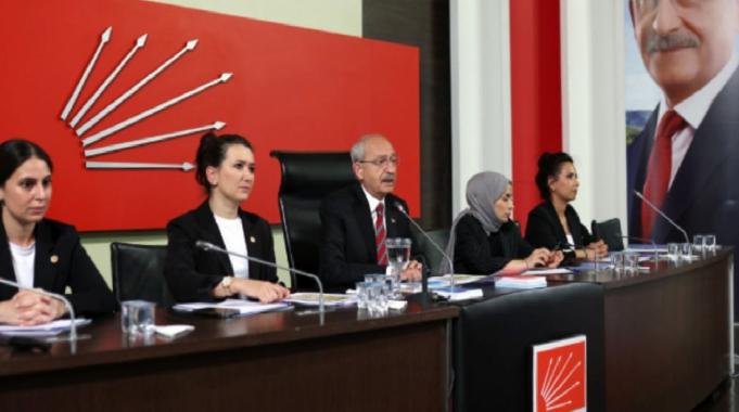 CHP&#039;de gündem kurultay! Bir yanda değişicimler bir yanda genel merkezciler.. İşte 57. kurultayın ayrıntıları