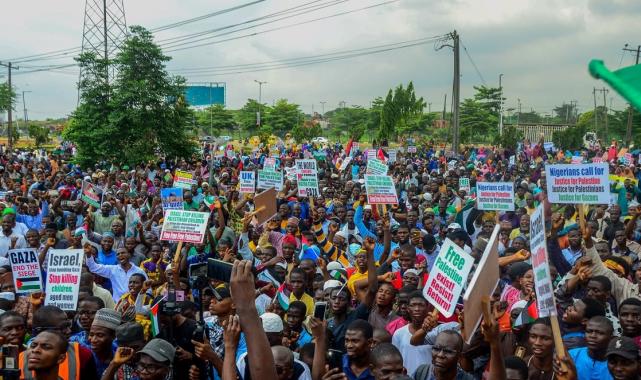 Dünyanın dört bir yanından Filistin'e destek gösterisi