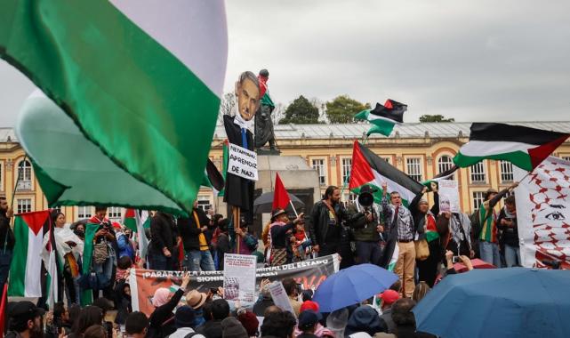Dünyanın dört bir yanından Filistin'e destek gösterisi