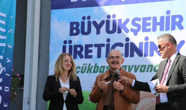 Eskişehir Büyükşehir Belediyesi’nin küçük çiftçiye yönelik desteği sürüyor