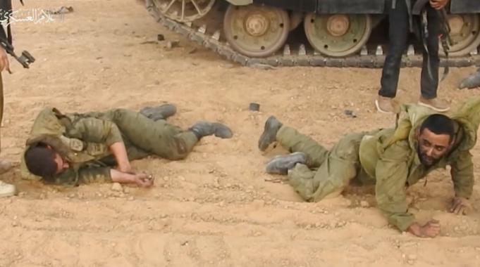 Hamas, İsrail askerlerini esir aldı!