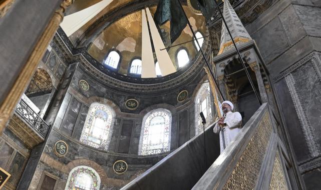 Hutbeye 'yalınkılıç' çıkan Ali Erbaş'tan Filistin mesajı