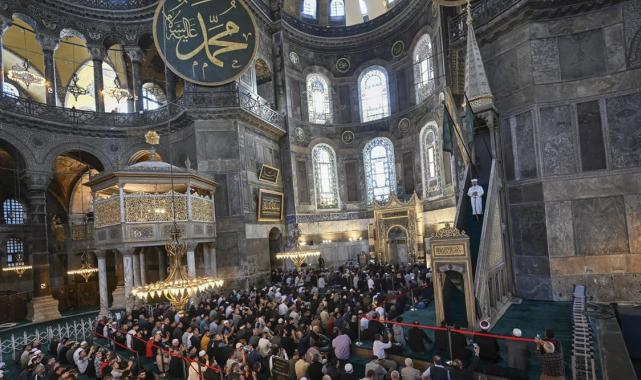 Hutbeye 'yalınkılıç' çıkan Ali Erbaş'tan Filistin mesajı