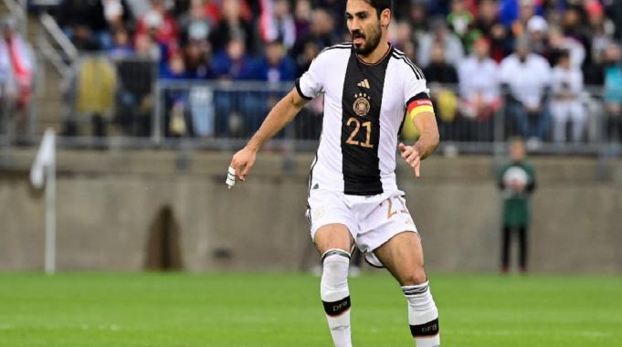 İlkay Gündoğan&#039;dan Galatasaraylıları heyecanlandıran beğeni ve yorum