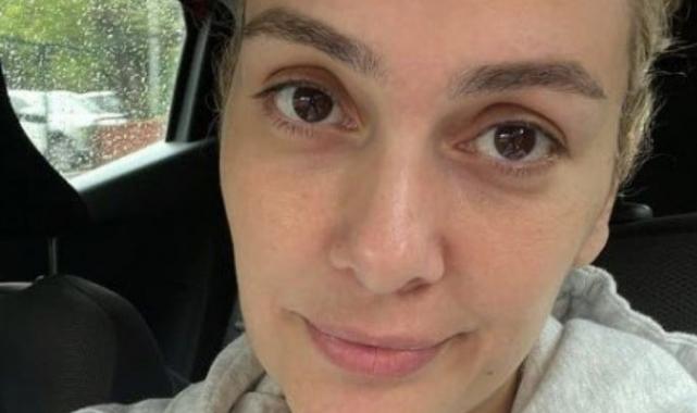 İmaj yenileyen Bergüzar Korel makyajsız