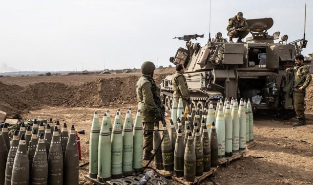 İsrail, Gazze'ye beyaz fosfor bombasıyla saldırdı