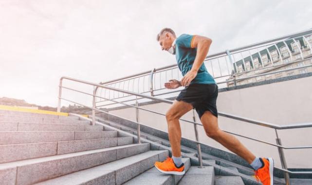 Kalp  hastalığı riskini azaltmak mı istiyorsunuz? İşte bilimsel olarak çıkmanız gereken merdiven sayısı