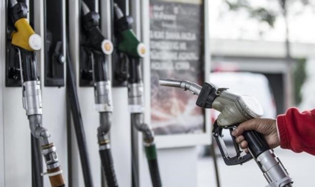 Kamuya 9 ayda 1,4 milyar lira zarar verdiler! Akaryakıt Özel Ekibi yakaladı