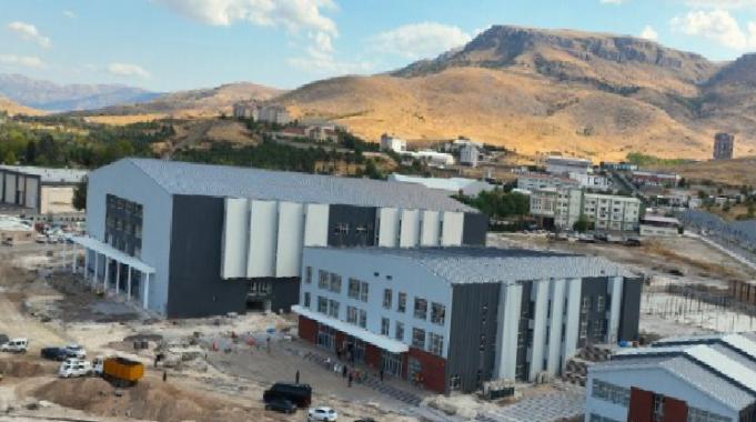 Malatyalı çocuklar enerjilerini bu salonlarda atacak