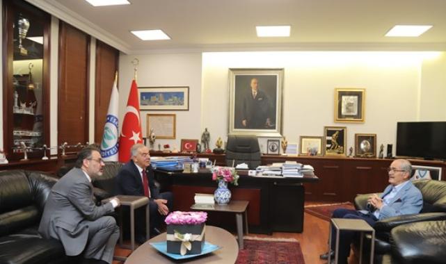 Milletvekili Altıntaş’tan Başkan Büyükerşen’e ziyaret