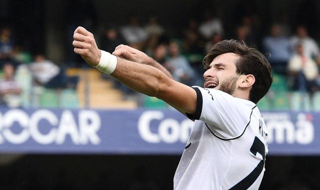 Napoli, Hellas Verona'yı deplasmanda yendi