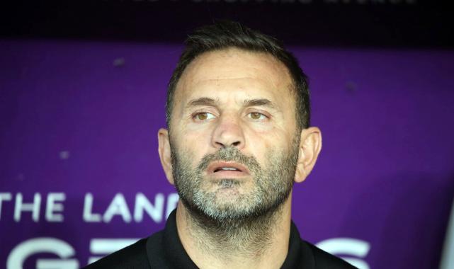 Okan Buruk'tan olay açıklama: Maç oynanmadan 1 puanı kabul eder mi?