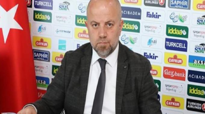 Rizespor&#039;dan Galatasaray maçı sonrası tepki: Gencecik çocukların emeklerine yazık