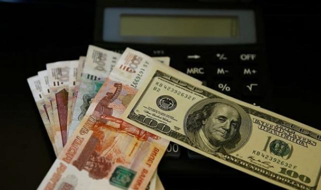 Rusya'da büyük  ihracatçı şirketlere döviz satışı zorunluluğu