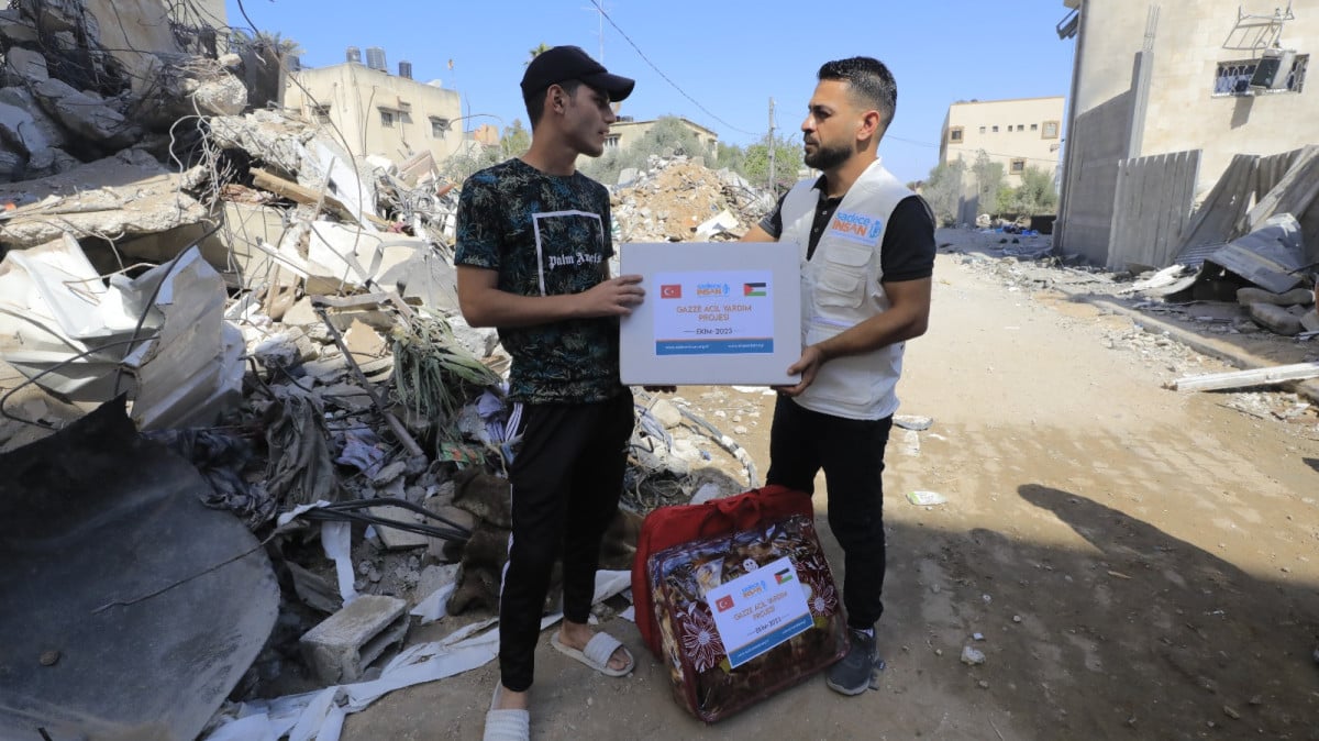 Sadece İnsan Derneği'nden Gazze’ye gıda ve yakıt yardımı